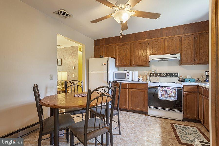 6151 Friar Road Harrisburg, PA 17111 - Photo 16 of 23 Gallery Image 16