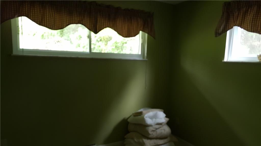 2086 Spooky Hollow Road Lower Burrell, PA 15068 - Photo 14 of 18 Gallery Image 14