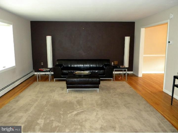 428 Barrett Road Emmaus, PA 18049 - Photo 6 of 25 Living Room