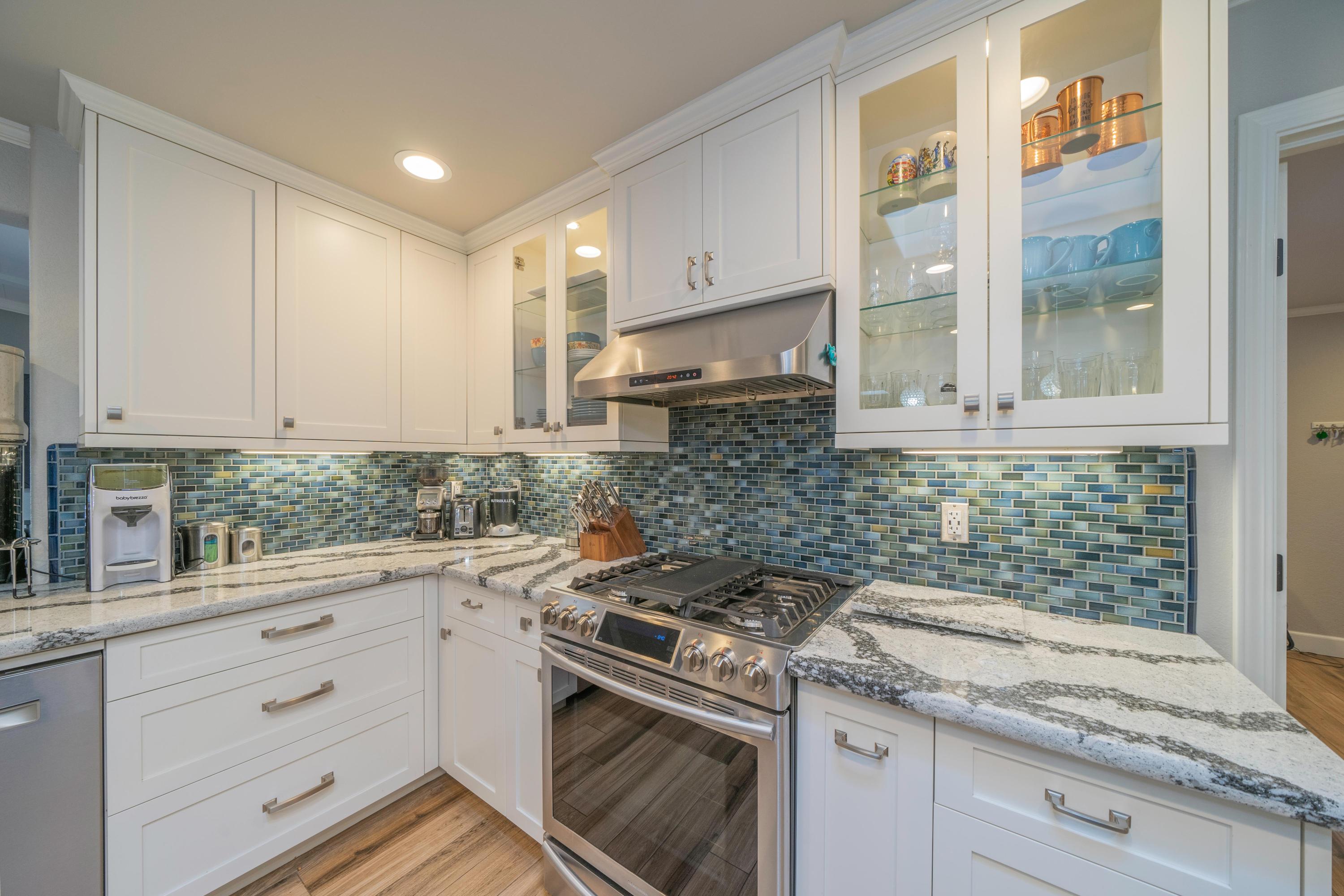 9211 Stillwater Road Redding, CA 96002 - Photo 11 of 44 DSC08103