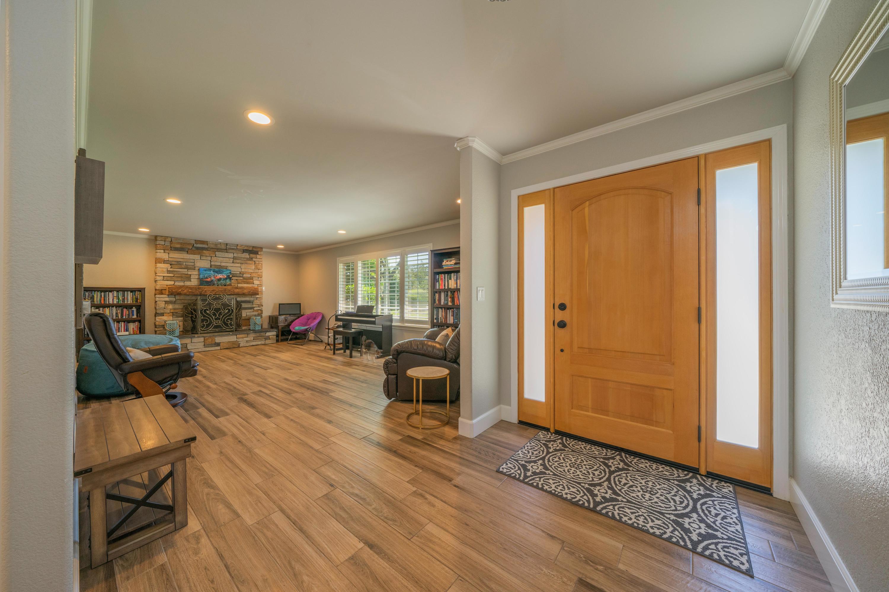 9211 Stillwater Road Redding, CA 96002 - Photo 8 of 44 DSC08077