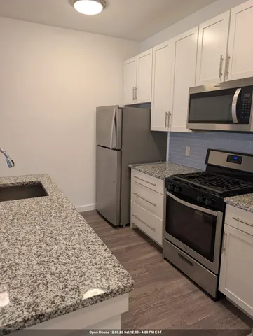 $2,053 | 687 Ocean Avenue, Unit 306, Jersey City, NJ 07305