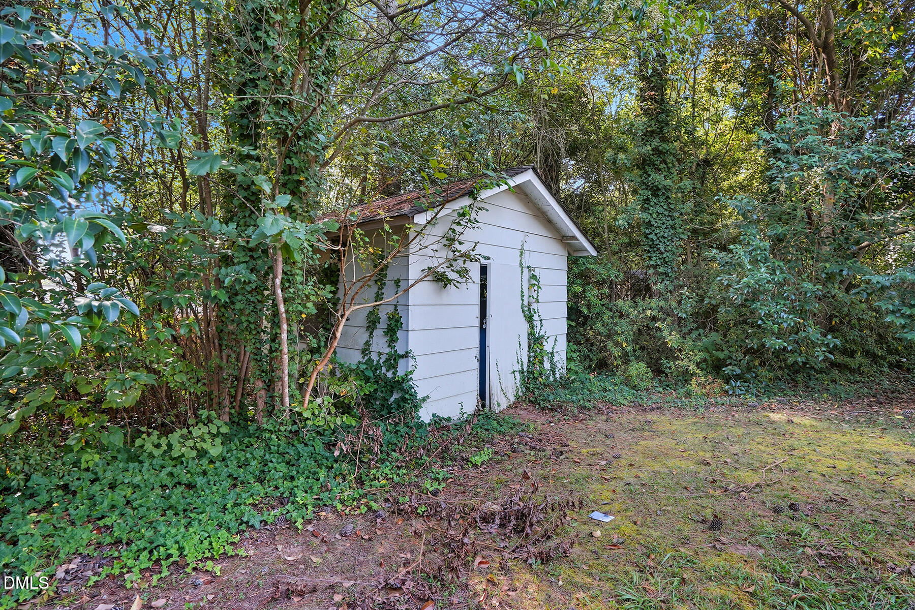 3004 Ridge Road Raleigh, NC 27612 - Photo 28 of 30 3004 Ridge Rd-119