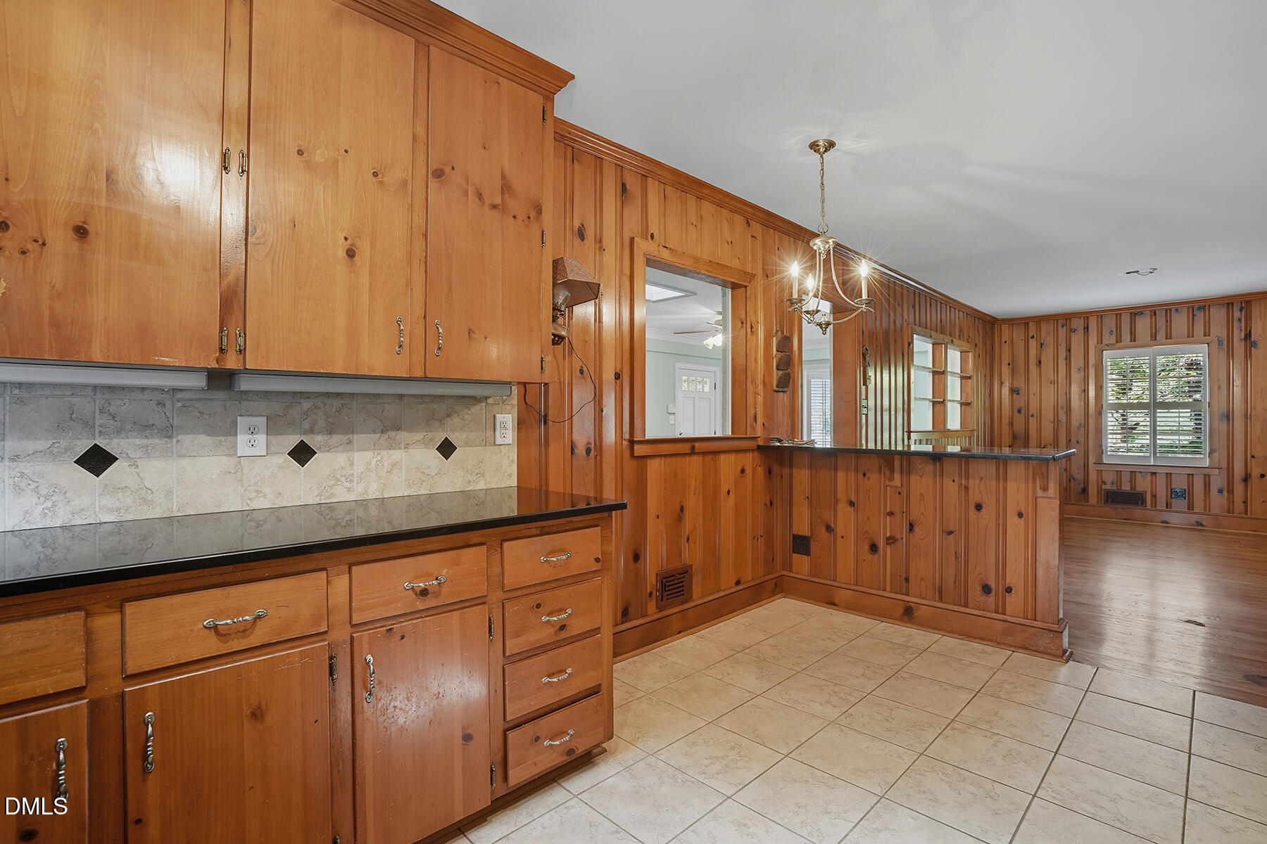 3004 Ridge Road Raleigh, NC 27612 - Photo 8 of 30 3004 Ridge Rd-24