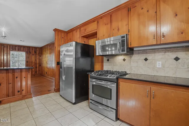 $649,900 | 3004 Ridge Road, Raleigh, NC 27612