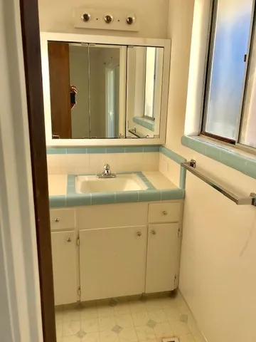 $4,500 | 197 Alta Drive, Watsonville, CA 95076