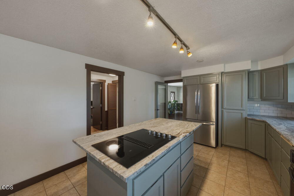 60282 Cree Circle Bend, OR 97702 - Photo 29 of 102