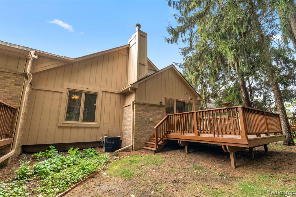 22340 River Ridge Trail Farmington Hills, MI 48335 - Photo 29 of 32