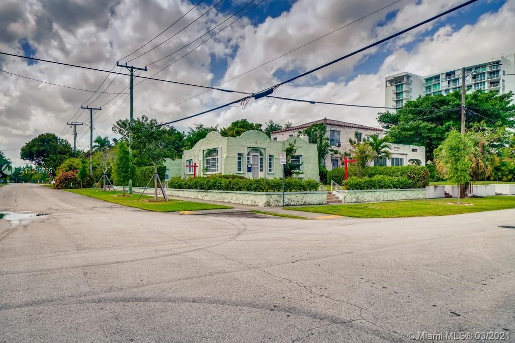 200 Southwest 20th Road Miami, FL 33129 - Photo 2 of 24