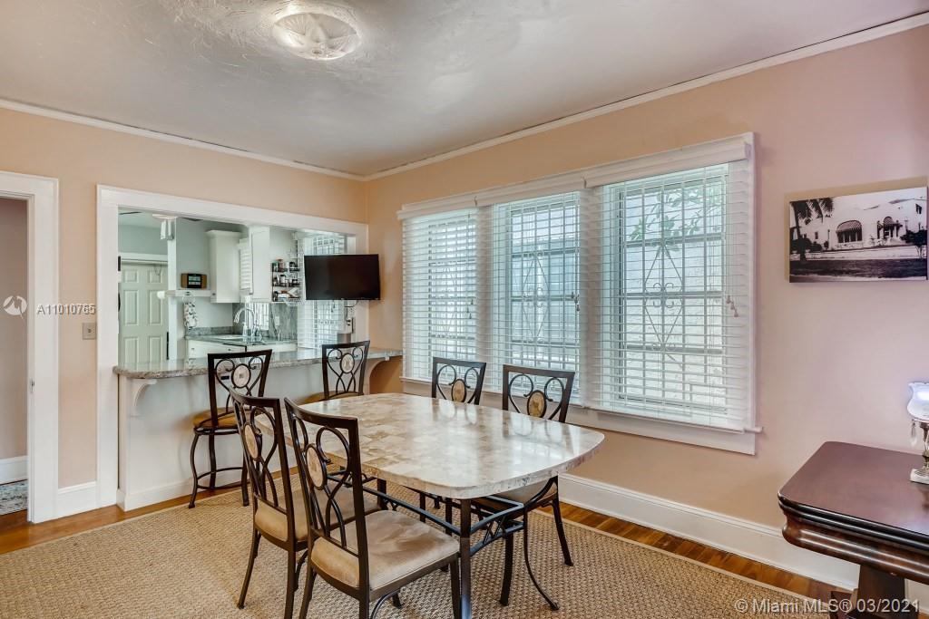 200 Southwest 20th Road Miami, FL 33129 - Photo 7 of 24