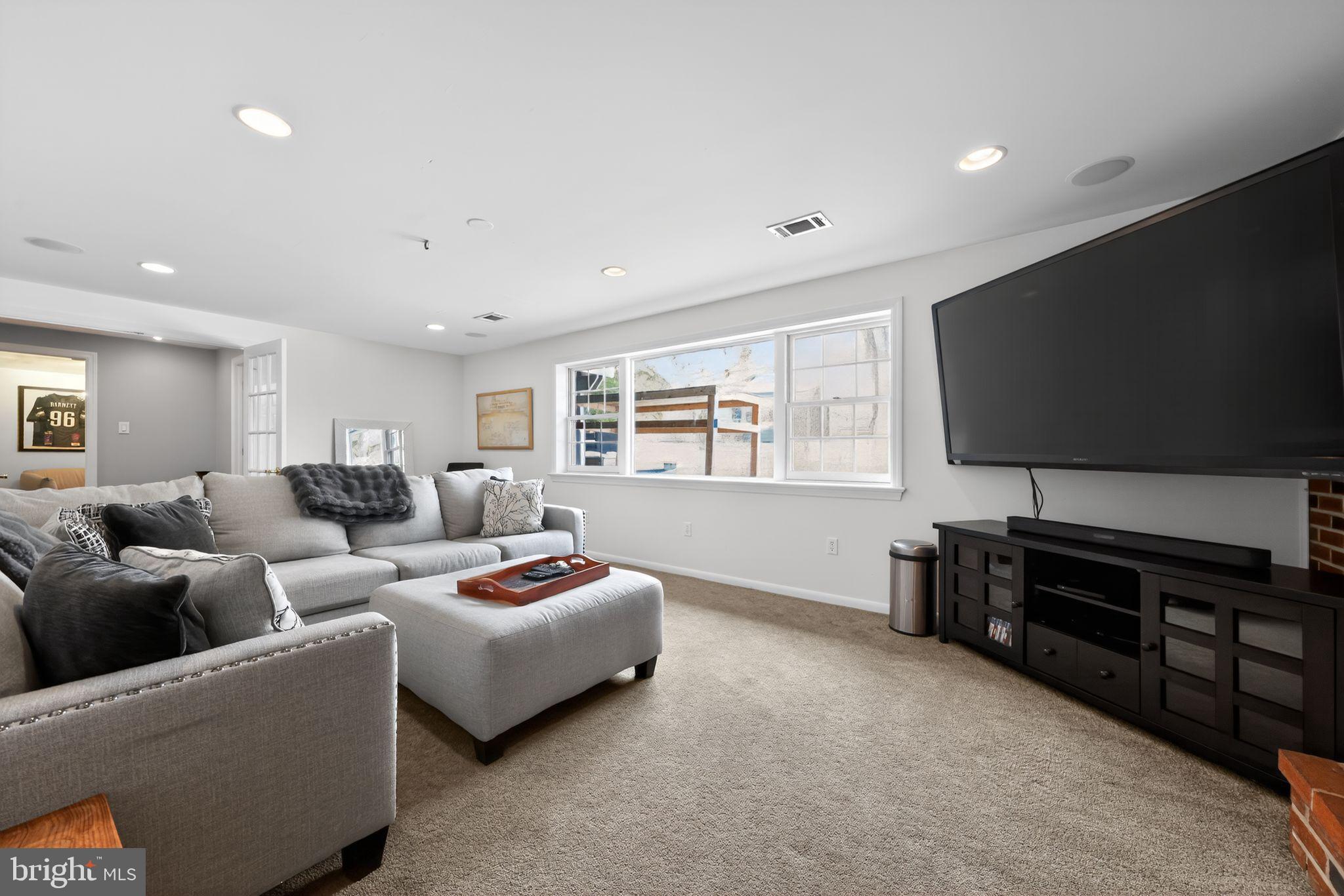 123 Pearl Croft Road Cherry Hill, NJ 08034 - Photo 11 of 41 Bright and inviting living space with modern fl...