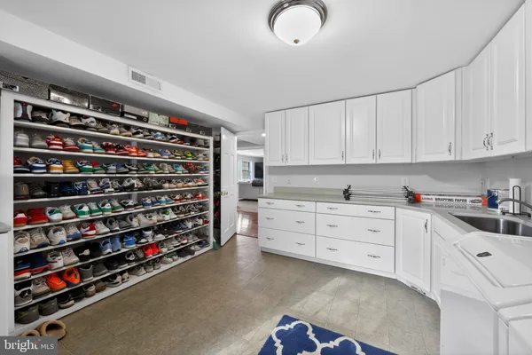 $675,000 | 123 Pearl Croft Road, Cherry Hill, NJ 08034