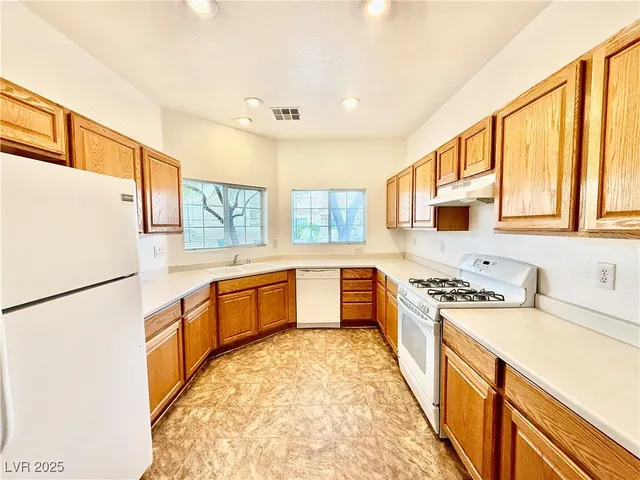 $399,999 | 8877 Happy Stream Avenue, Las Vegas, NV 89143