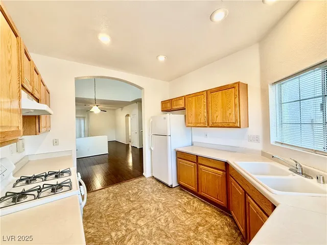 $399,999 | 8877 Happy Stream Avenue, Las Vegas, NV 89143