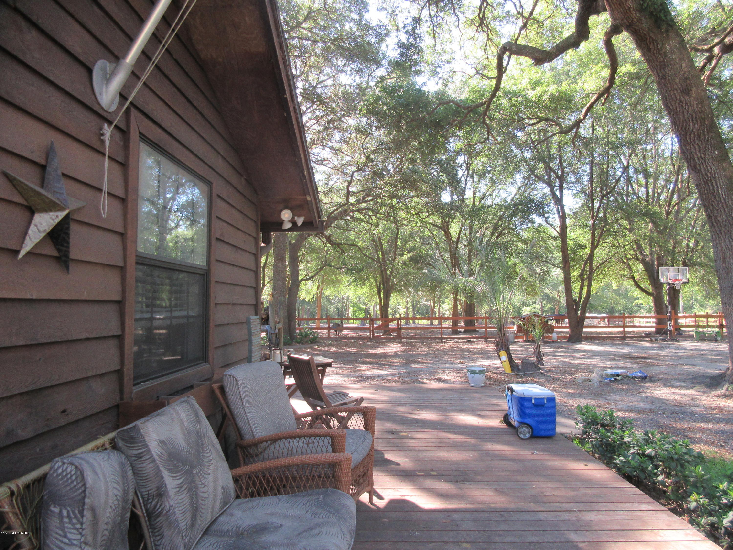 5824 Jones Creek Road Keystone Heights, FL 32656 - Photo 2 of 19 a view of a outdoor space