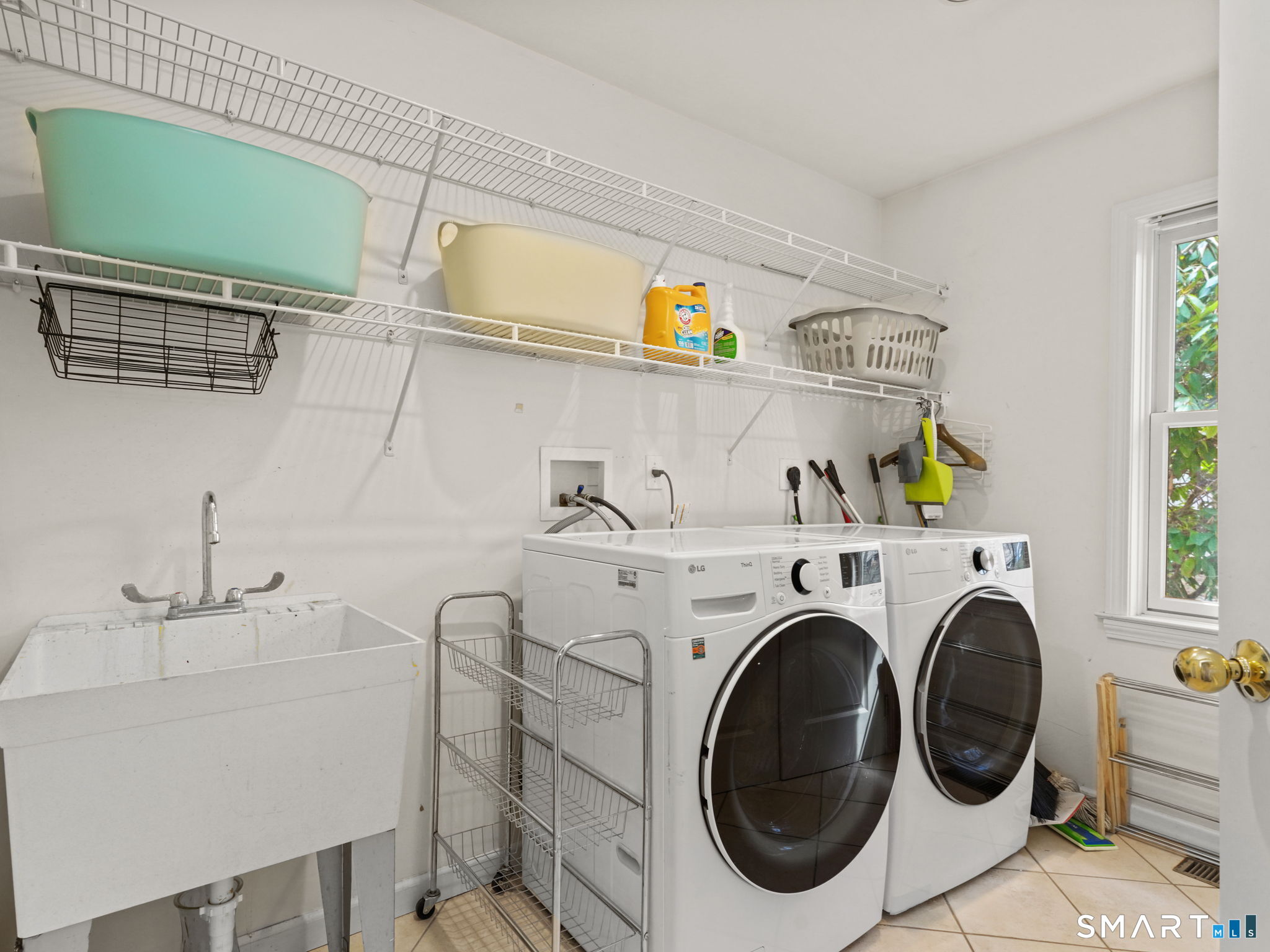 7 Mcguire Road Trumbull, CT 06611 - Photo 18 of 33