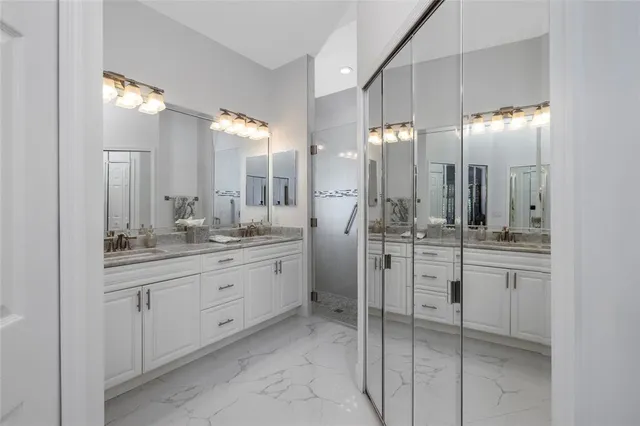 $549,000 | 1892 Southwest Willowbend Lane, Palm City, FL 34990