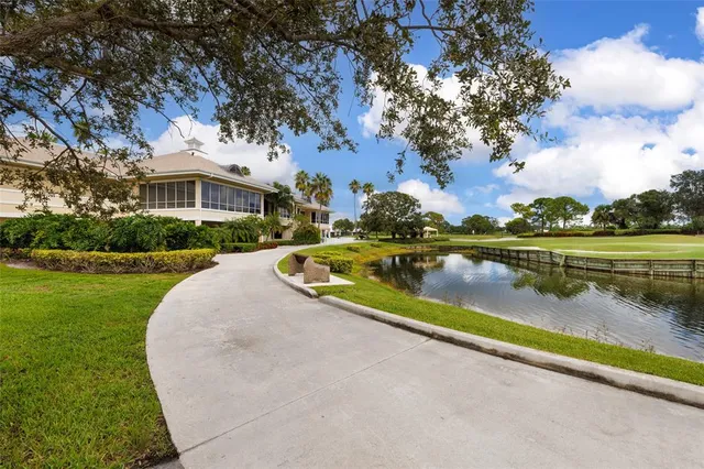 $549,000 | 1892 Southwest Willowbend Lane, Palm City, FL 34990