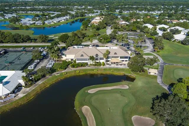 $549,000 | 1892 Southwest Willowbend Lane, Palm City, FL 34990