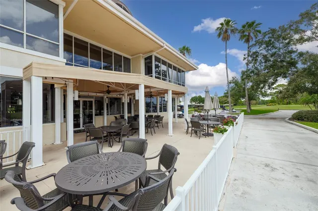 $549,000 | 1892 Southwest Willowbend Lane, Palm City, FL 34990