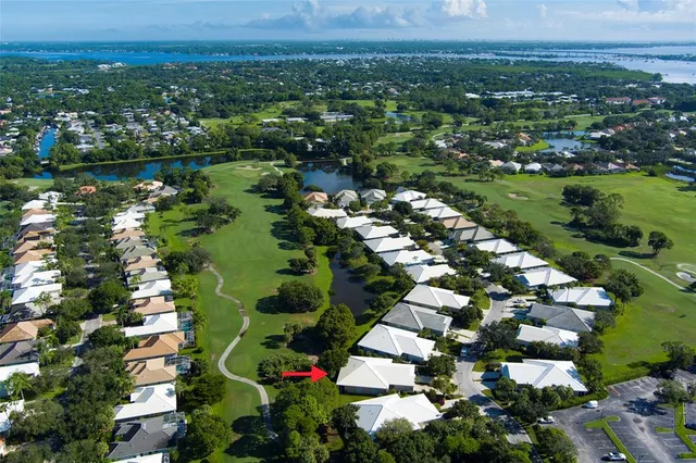 $549,000 | 1892 Southwest Willowbend Lane, Palm City, FL 34990