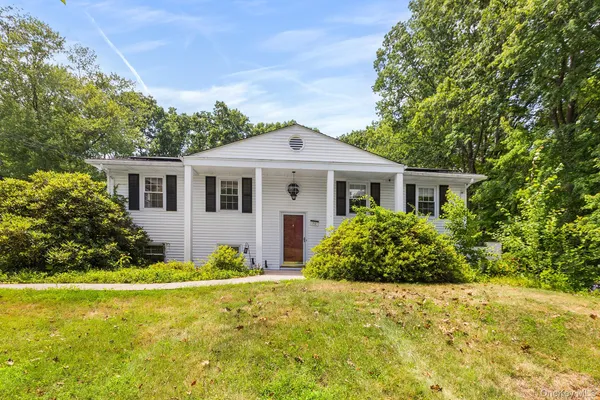 $539,000 | 70 Gretna Hill Road, Pleasant Valley, NY 12569