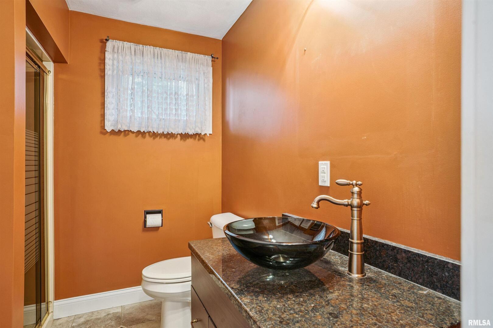 21604 River Road North Cordova, IL 61242 - Photo 13 of 39