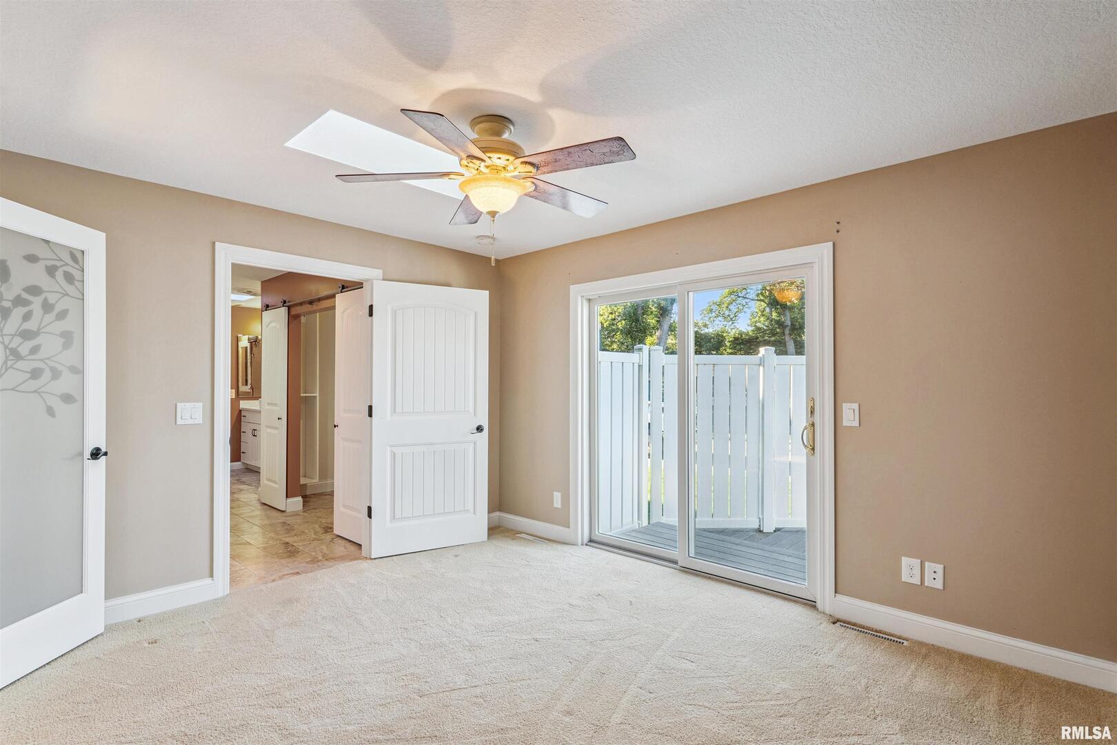 21604 River Road North Cordova, IL 61242 - Photo 15 of 39