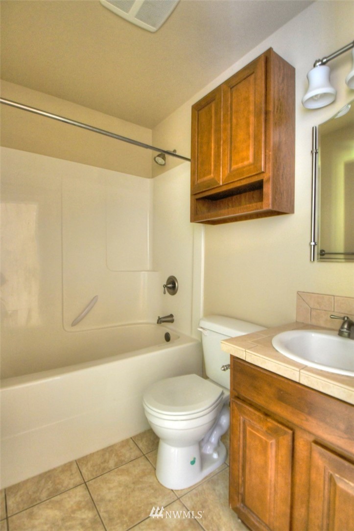 7422 Puget Beach Road Northeast Olympia, WA 98516 - Photo 13 of 25 Gallery Image 13