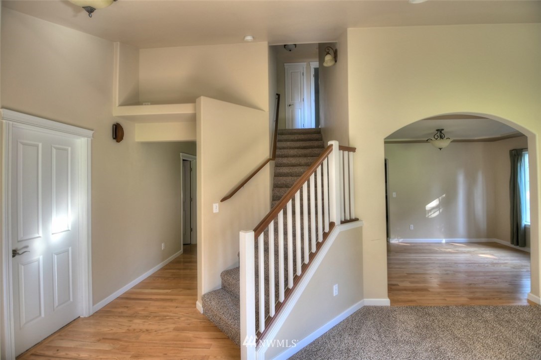 7422 Puget Beach Road Northeast Olympia, WA 98516 - Photo 3 of 25 Gallery Image 3