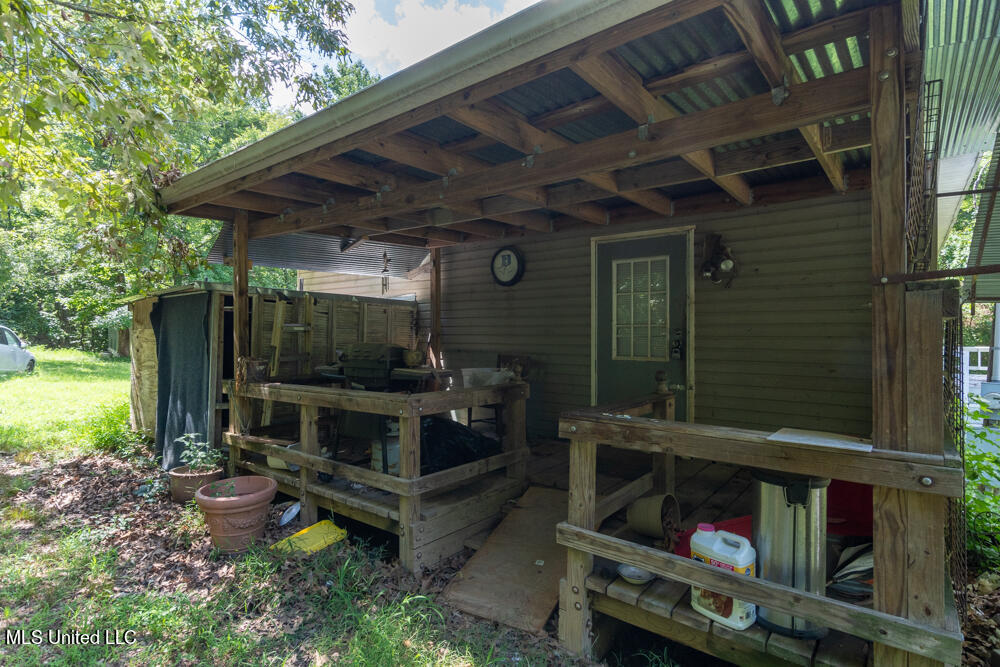 1580 David Road Coldwater, MS 38618 - Photo 4 of 23 1580 David-2