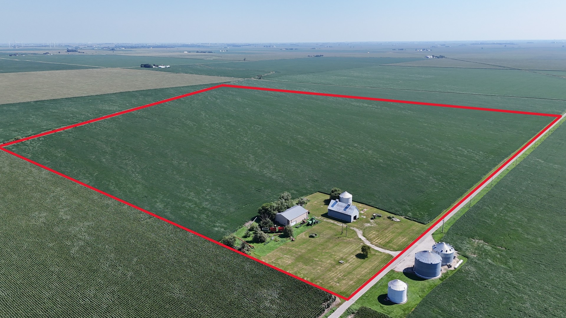 50 East 2800 North Road Clifton, IL 60927 - Photo 2 of 8 a view of an outdoor space and deck