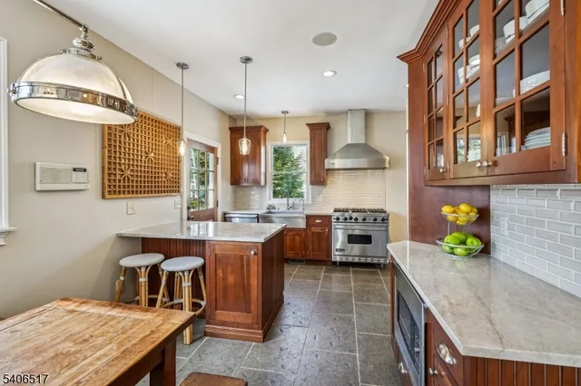 $1,775,000 | 61 Tulip Street, Summit, NJ 07901