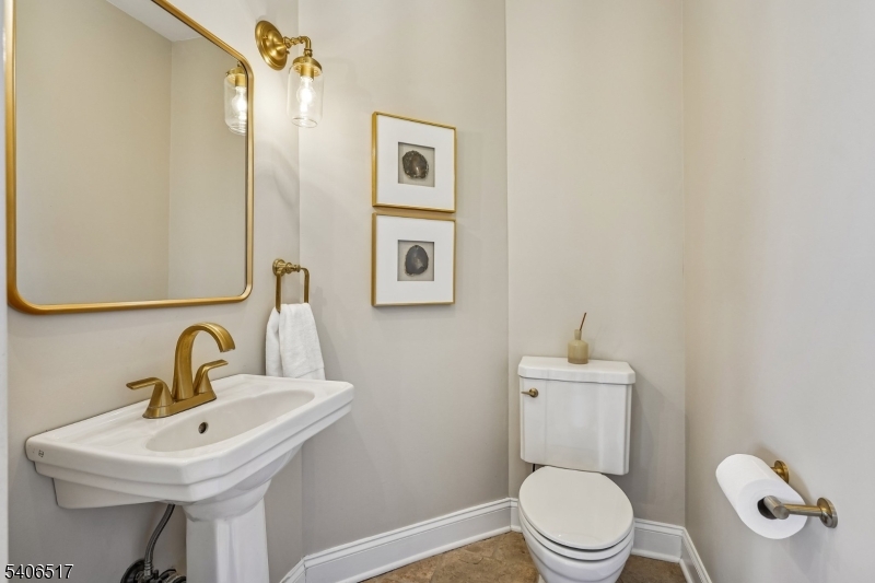 61 Tulip Street Summit, NJ 07901 - Photo 16 of 33