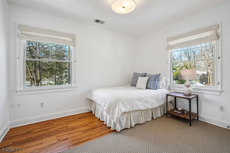 61 Tulip Street Summit, NJ 07901 - Photo 20 of 33