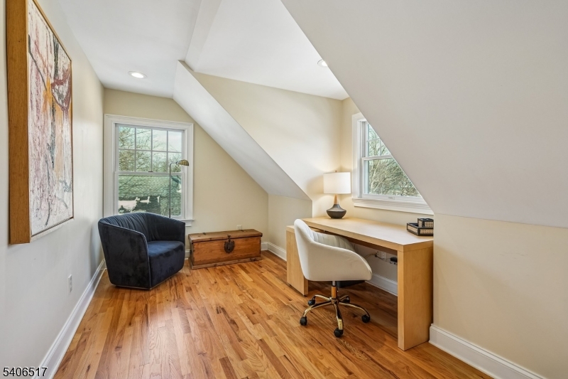 61 Tulip Street Summit, NJ 07901 - Photo 24 of 33