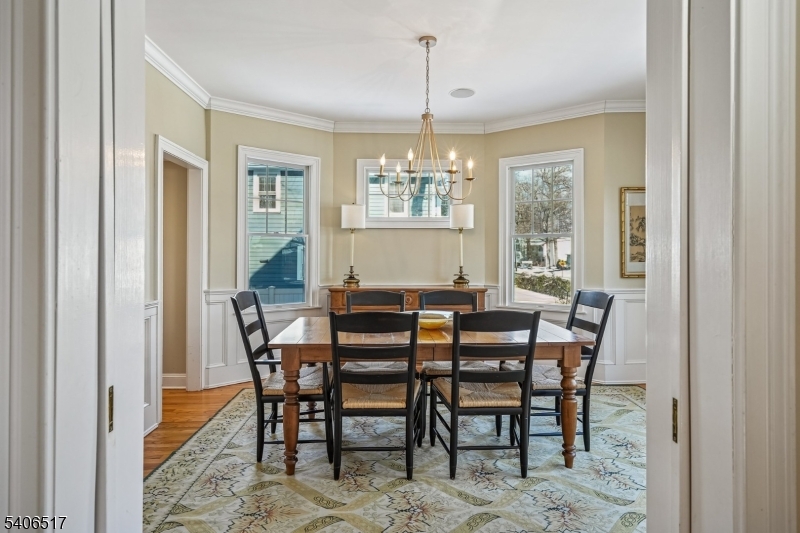 61 Tulip Street Summit, NJ 07901 - Photo 10 of 33