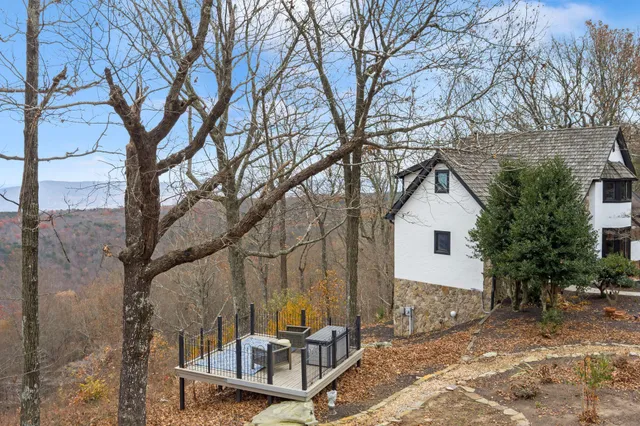 $1,250,000 | 89 Halifax Farm Lane, Rising Fawn, GA 30738