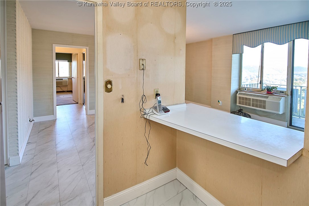 1800 Roundhill Road, Unit 1703 Charleston, WV 25314 - Photo 22 of 37 Gallery Image 22
