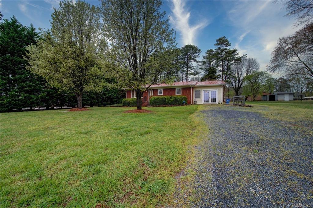 527 Prospect Church Road Albemarle, NC 28001 - Photo 6 of 48 Gallery Image 6