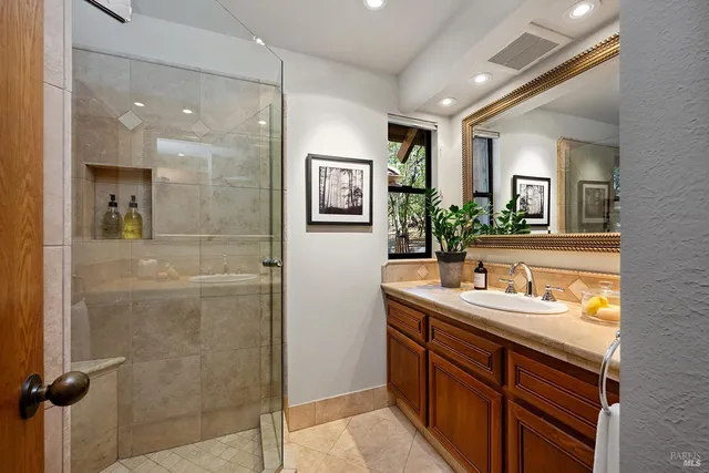 $1,395,000 | 865 White Oak Drive, Santa Rosa, CA 95409