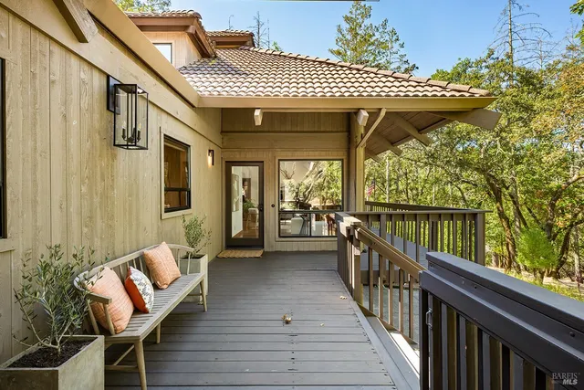 $1,395,000 | 865 White Oak Drive, Santa Rosa, CA 95409