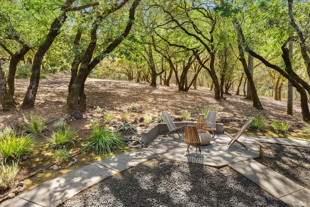 $1,395,000 | 865 White Oak Drive, Santa Rosa, CA 95409
