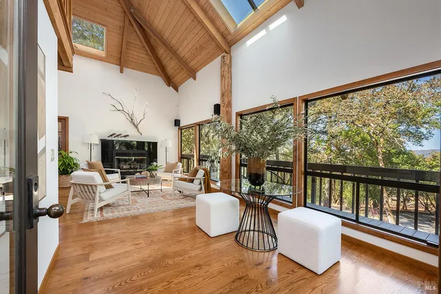 $1,395,000 | 865 White Oak Drive, Santa Rosa, CA 95409