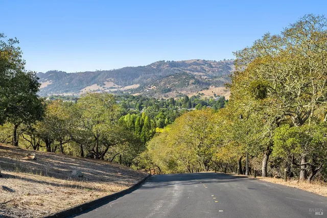 $1,395,000 | 865 White Oak Drive, Santa Rosa, CA 95409