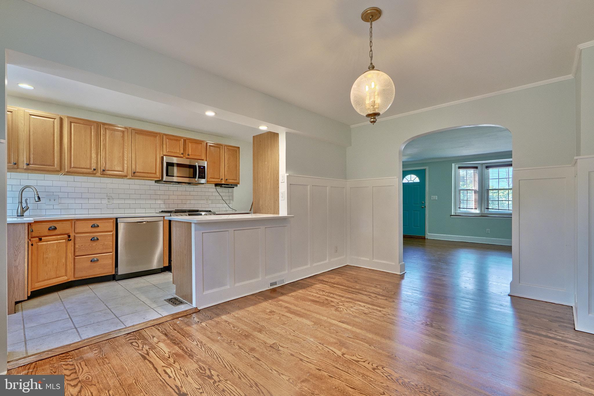 219 Stanmore Road Baltimore, MD 21212 - Photo 12 of 50 DINING ROOM