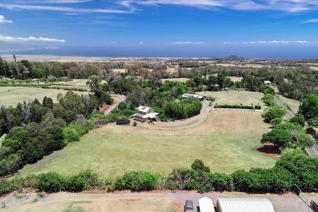 $700,000 | 1074 Olinda Road, Unit B, Makawao, HI 96768