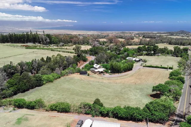$700,000 | 1074 Olinda Road, Unit B, Makawao, HI 96768