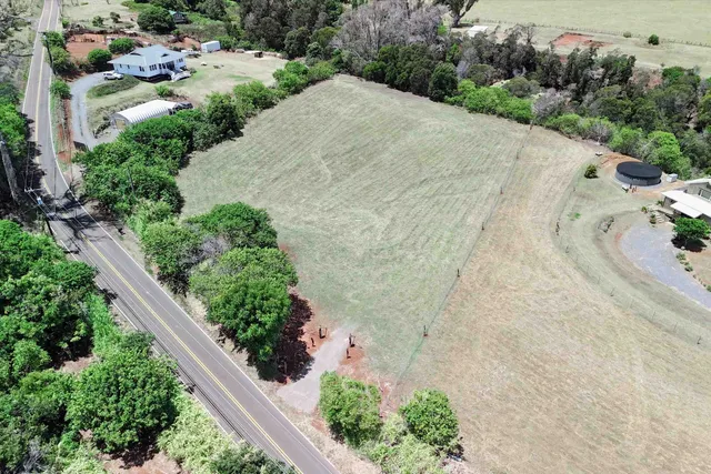 $700,000 | 1074 Olinda Road, Unit B, Makawao, HI 96768