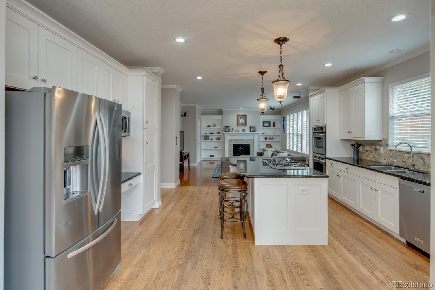 10576 Weathersfield Way Highlands Ranch, CO 80129 - Photo 13 of 40 Gallery Image 13